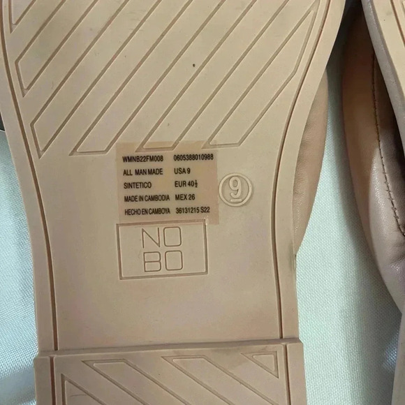 No Boundaries Pink Padded Thong Sandals size 9 New - Picture 4 of 6